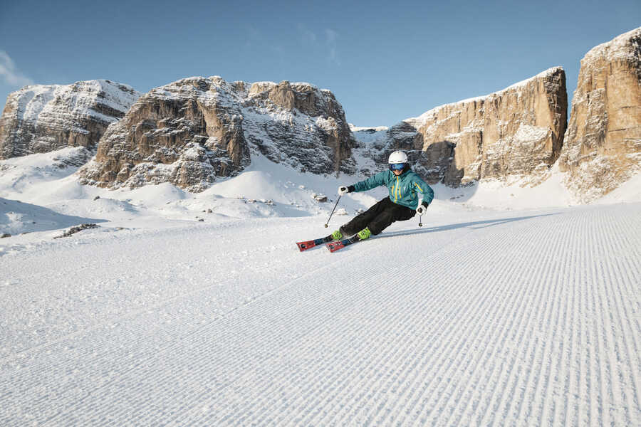 RELAXING WINTER HOLIDAYS IN THE DOLOMITES